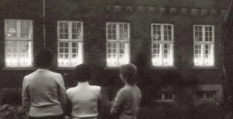 Lys i vinduerne maj 1945